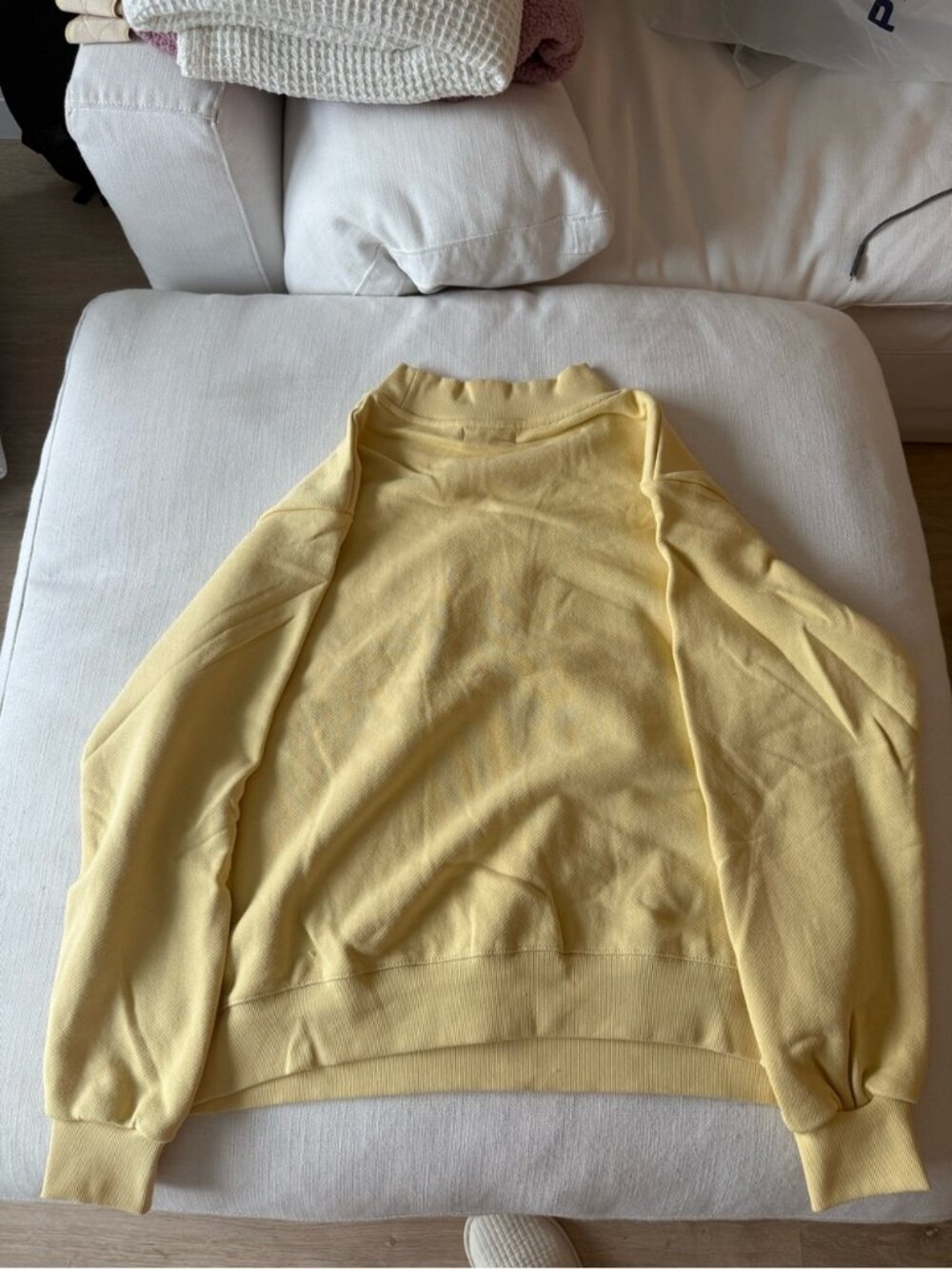 PARKE Brand New Heritage Varsity Mockneck Lemonade - Picture 4 of 4